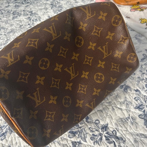 Vintage Louie Vuitton hand bag - Picture 2 of 11